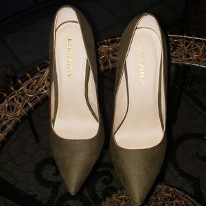 Women's Shoes